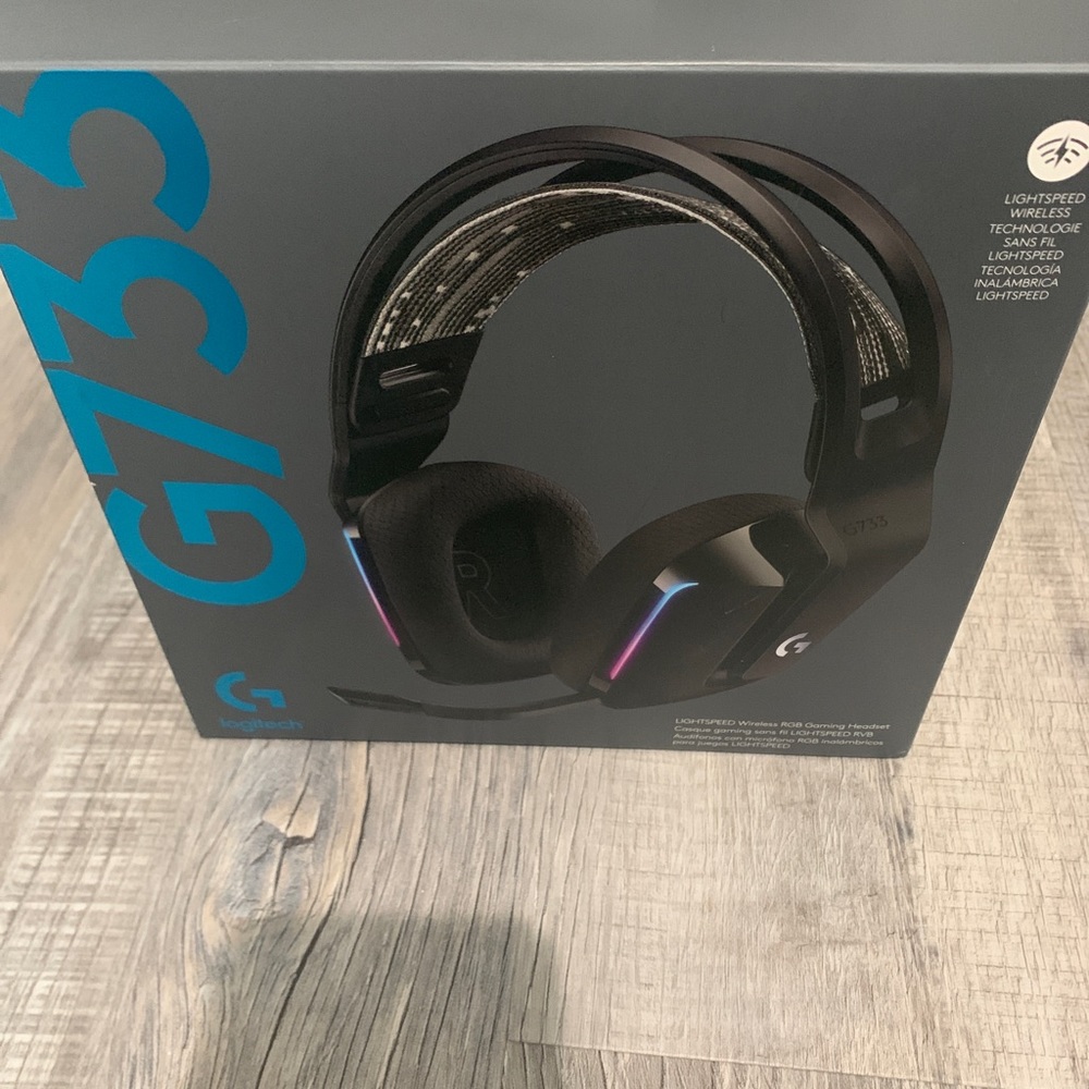 Logitech g733 headset new